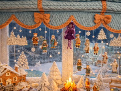 Воспитатели логопедической группы создали волшебную новогоднюю композицию по мотивам сказки «Двенадцать месяцев»!